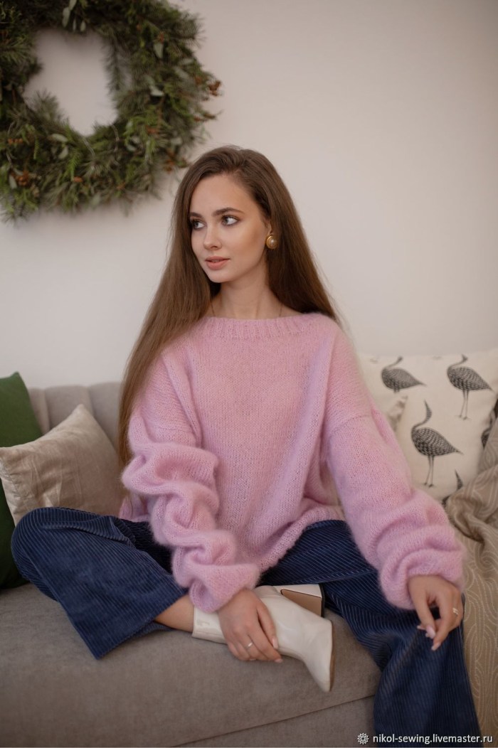 Knitting from a moher for women with a description and schemes for free