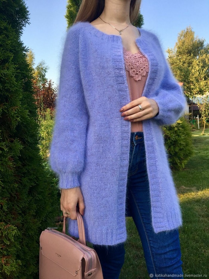 Lesbian in the sweater Moher Fetish