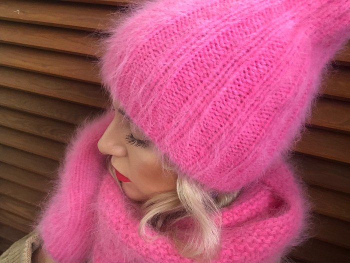 Jumper oversize knitting needles for women scheme and description