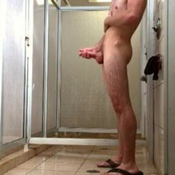 Handjob in the bath male