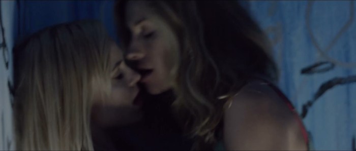 DOUN OLEVINEN House of Lies Lesbi