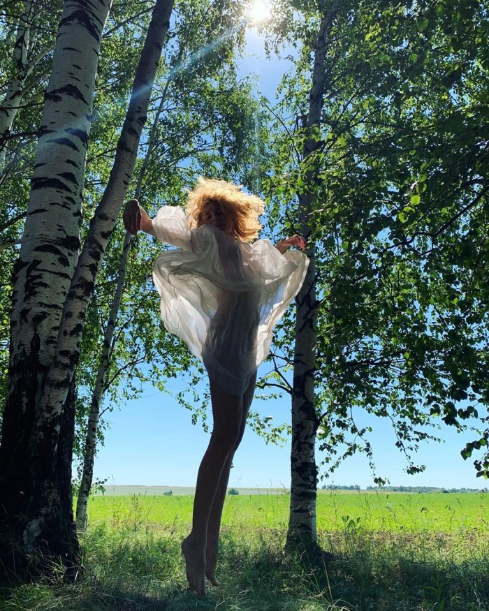 Daria Ursulyak Running Snails