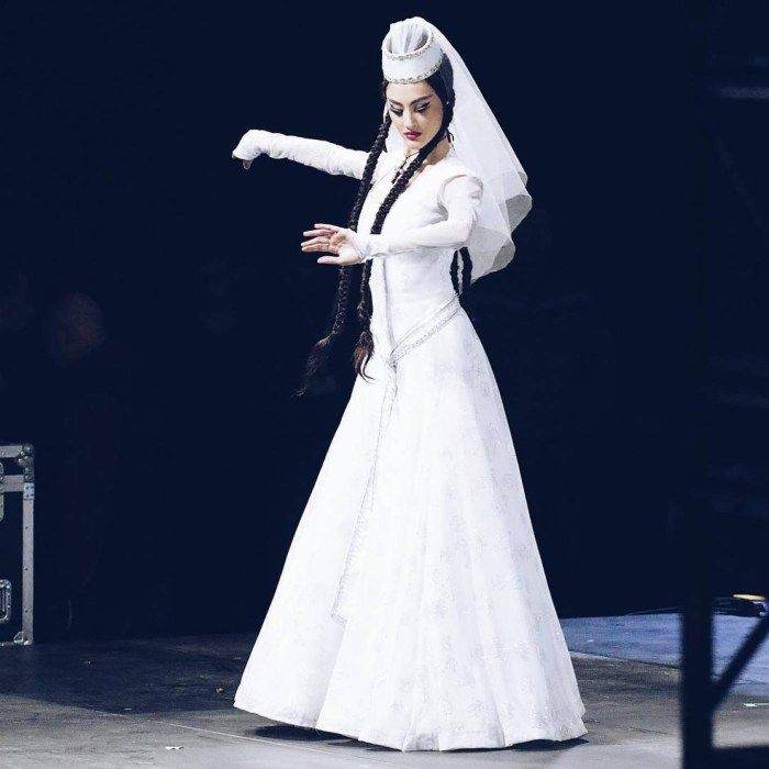 Chahchur Azerbaijani National Costume
