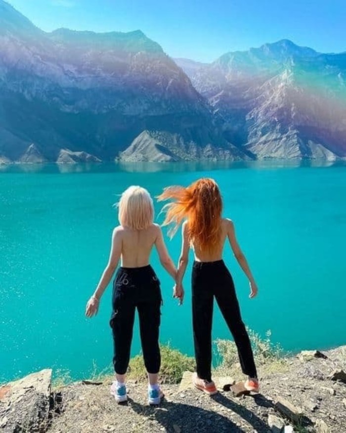 Kiss two girls