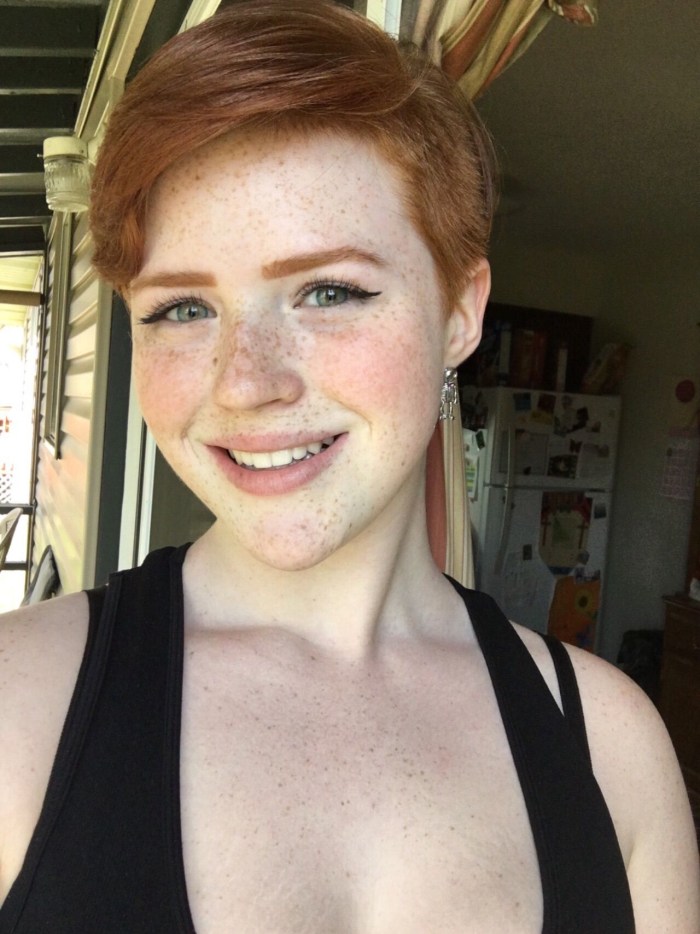 Saws of redheads with freckles