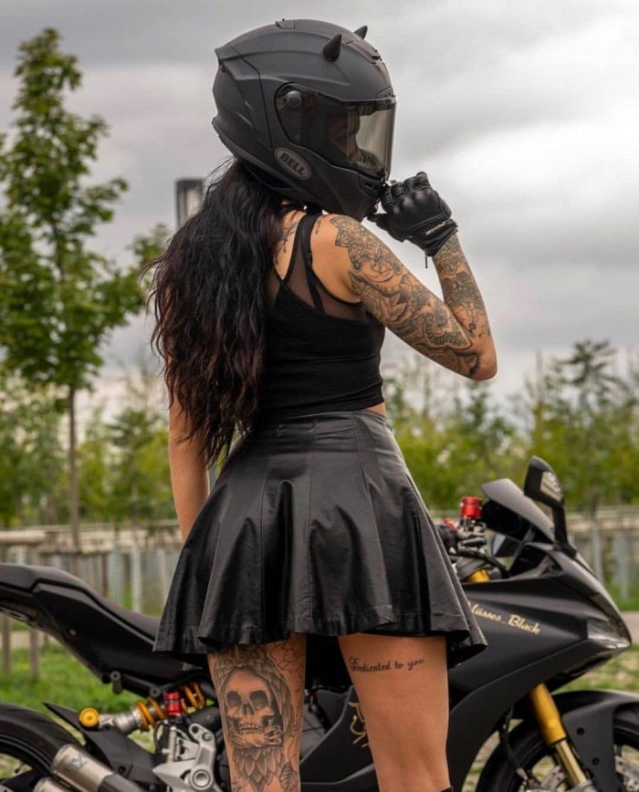 Olga Petrova, Motornian