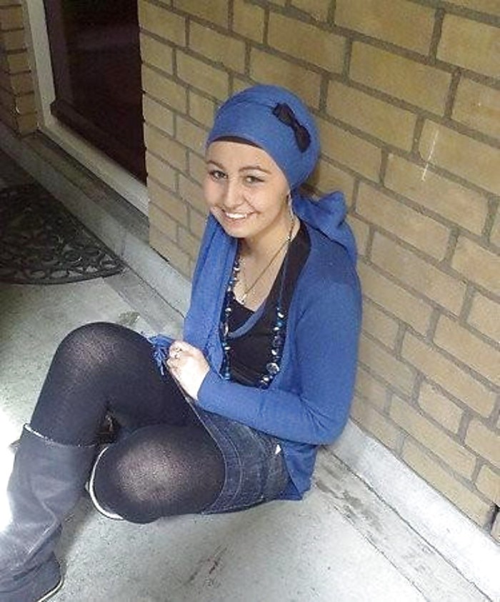 Leaned in a hijab