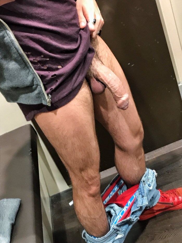 Guys in shorts without panties