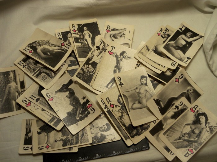 Playing cards pornography
