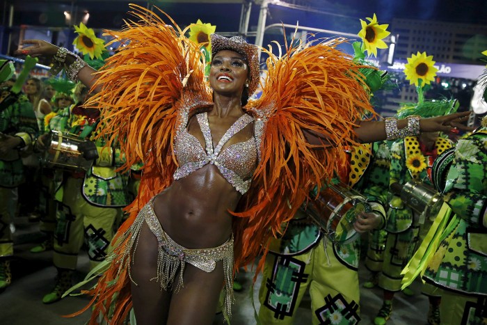 Naked carnival Brazil 1986