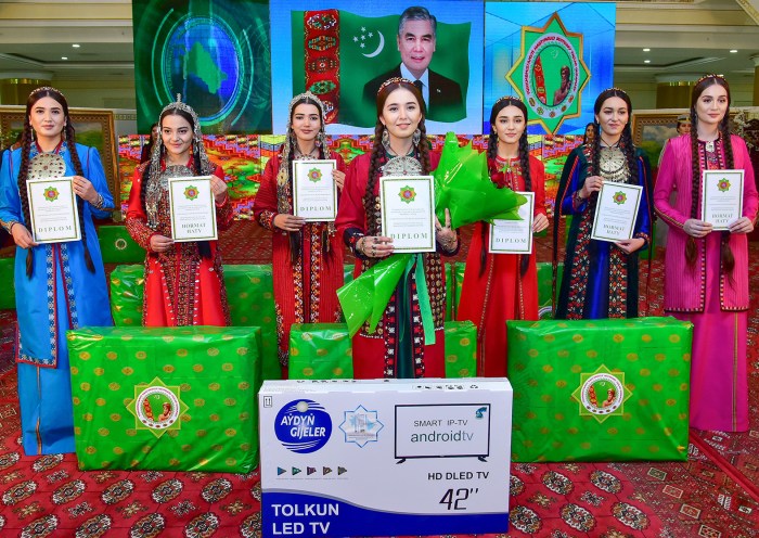 Tajik SSR girl