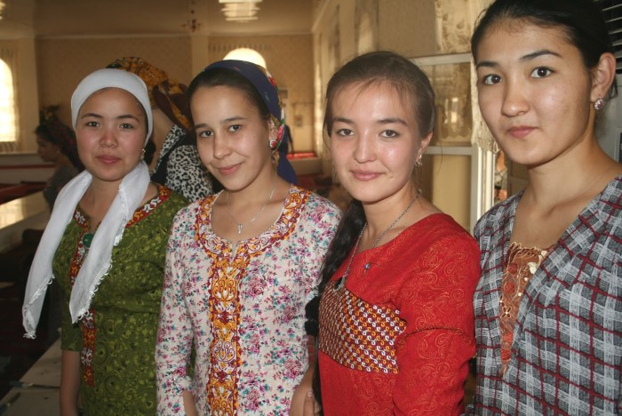 Naked Turkmen women