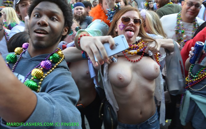August Taylor (Carnival Queen Brazzers GIF