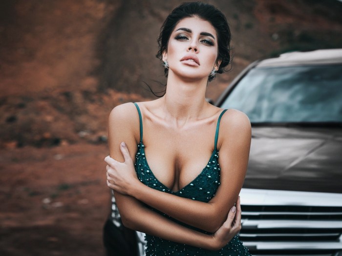 Polina Knyazeva Polushatolstusha