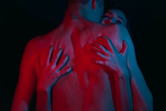 Photoshoot of a couple in neon