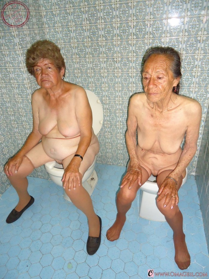 Elderly women wash