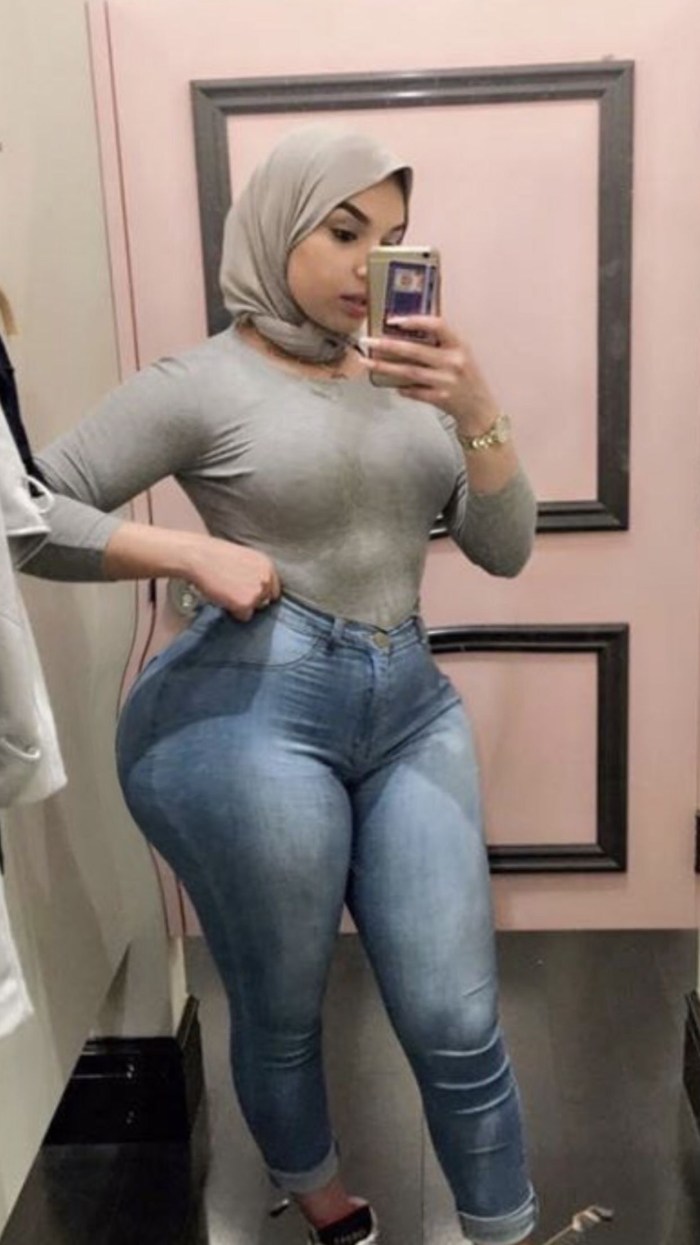 Muslim with a big ass