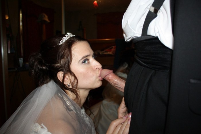 The bride sucked at the wedding