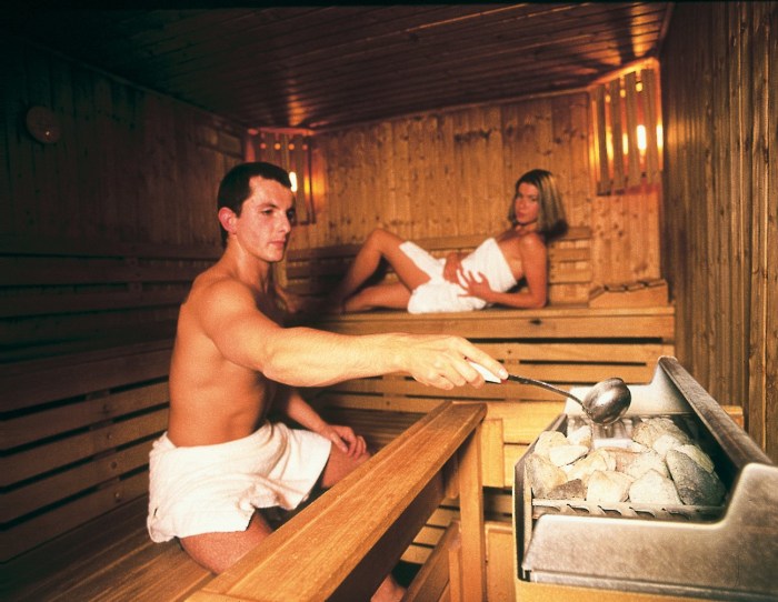 Press in the bathhouse