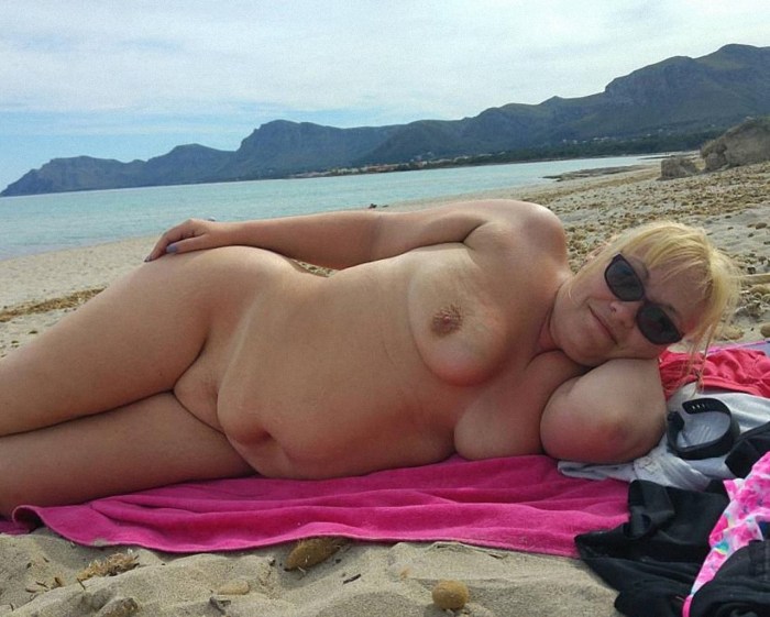 Naked Samantha 38G on the beach