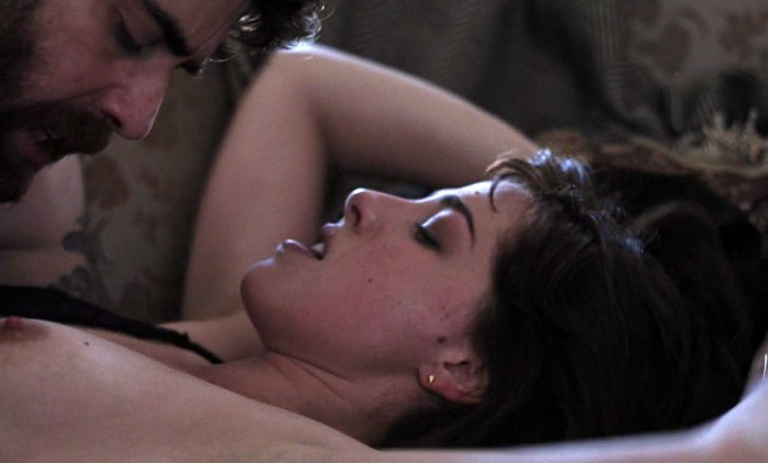 Olivia Wilde throne Heritage Sex