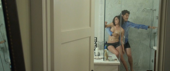 Transsexual Sarah Salazar Anal