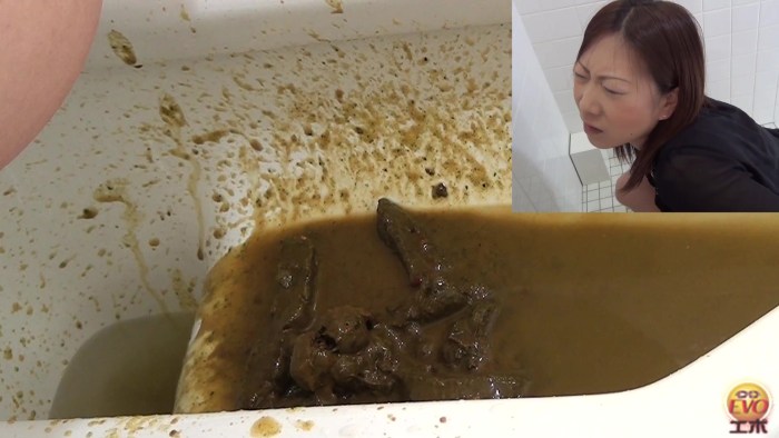 Girl Create toilet Japanese Poop Tihs Vid