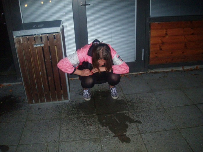 Girls hire near the car