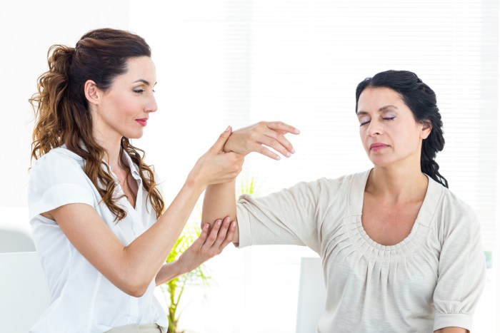 The woman is hypnotist