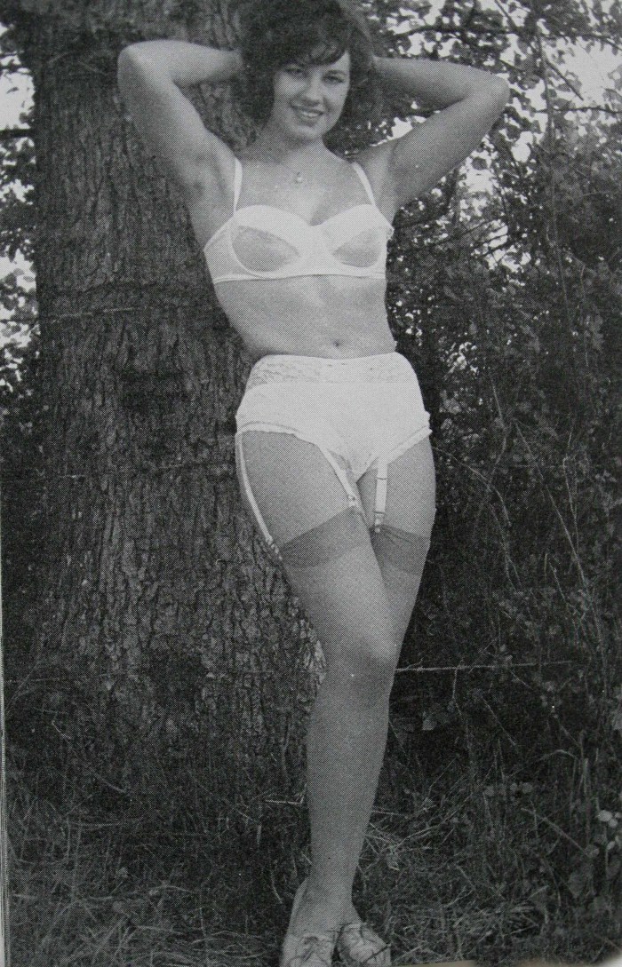 Adult ladies without clothes