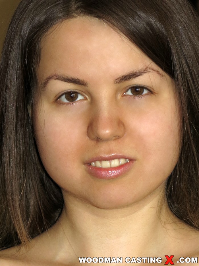 Agnese Leikuma, Alice