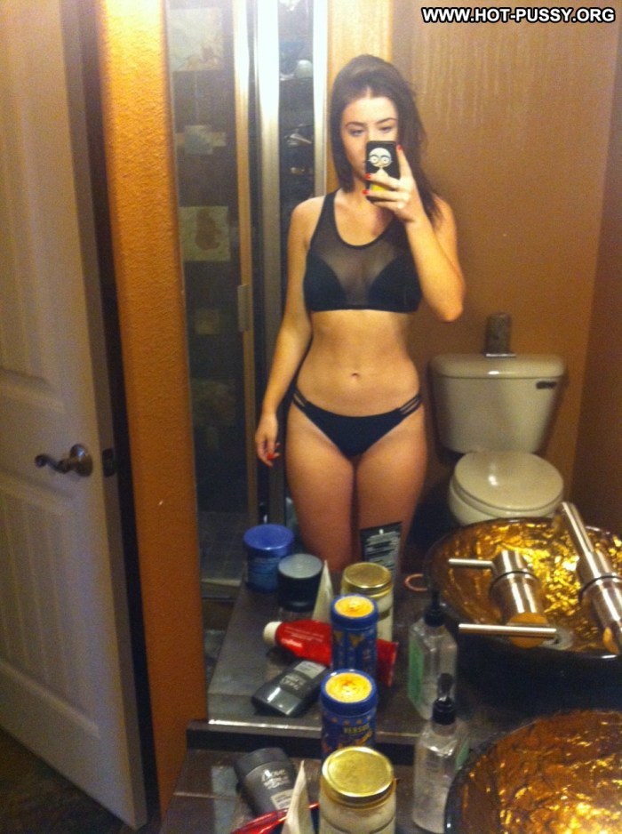 Private Ero Selfie in public places