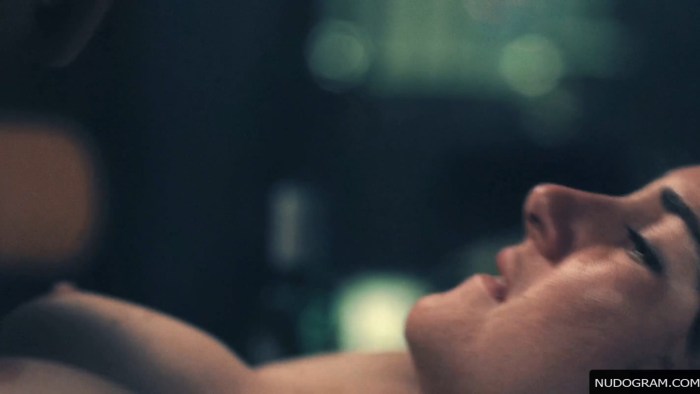 Anna Camp bed scenes