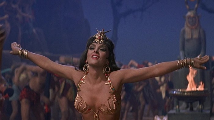 Gina Lollobrida Nude