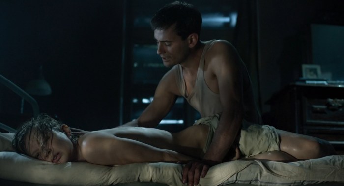 Julia Perephyld bed scenes