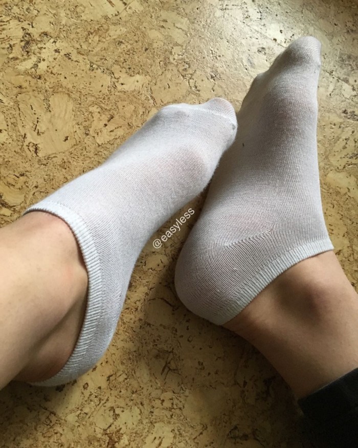Shoe Dangling