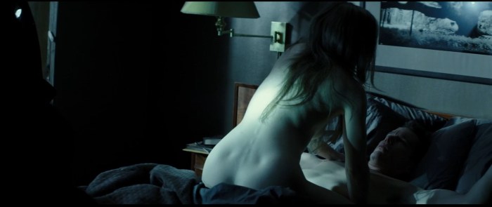 Emma Grinwell shameless 11