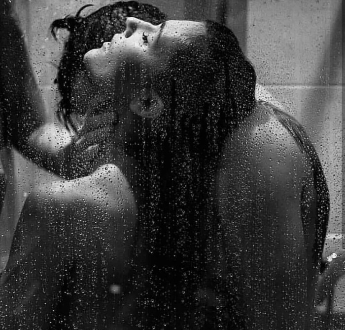 Women wash in the shower