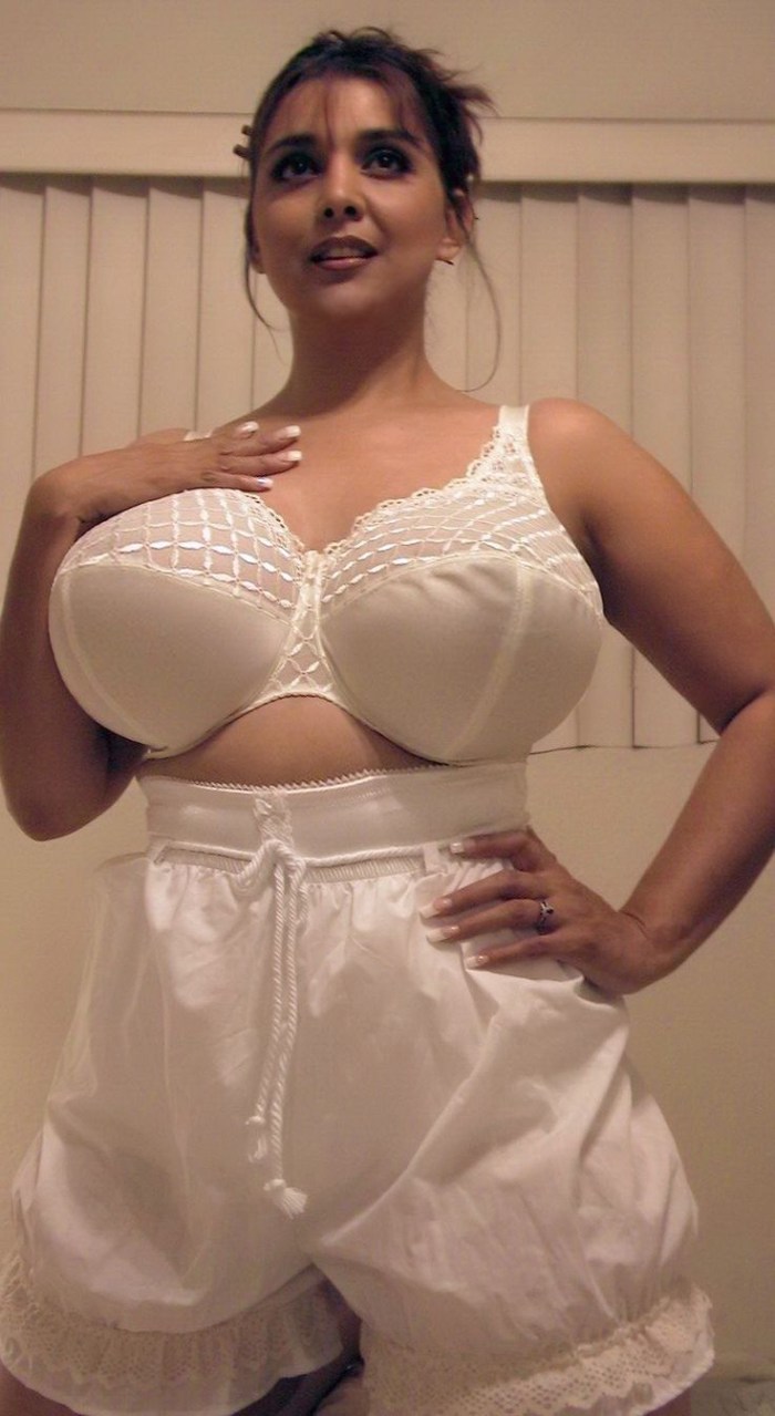 Big breasts in the bra