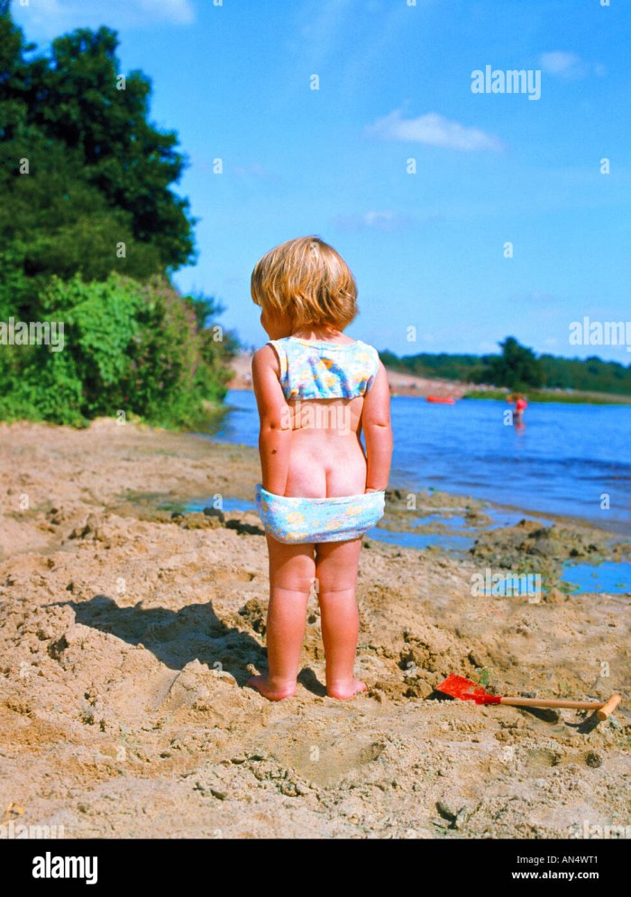 Childs Bum