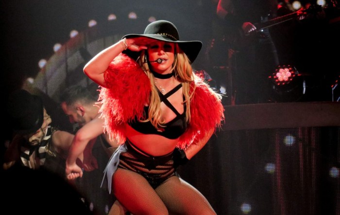 Toxic Britney Spears trave