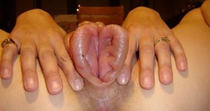 Vacuum pump for vagina