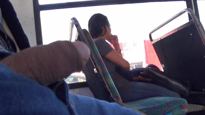Chikan Bus