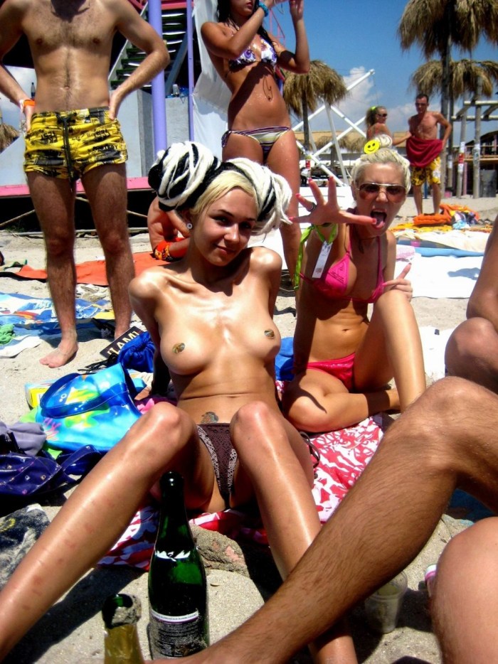 Kazantip Parties Naked