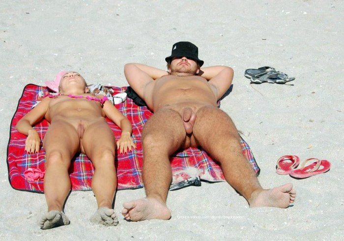 Beach parties Topless