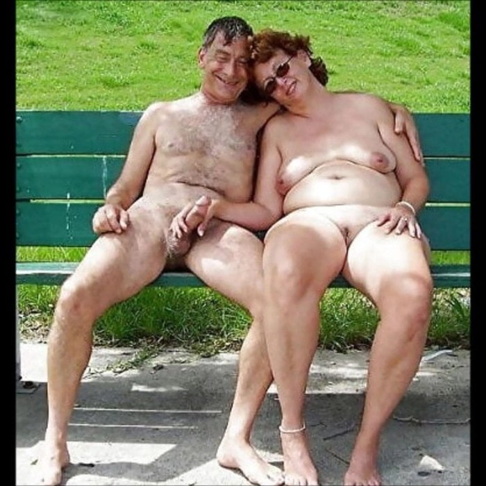 Chubby Mature Amateur Couple Having Sex on the Bed