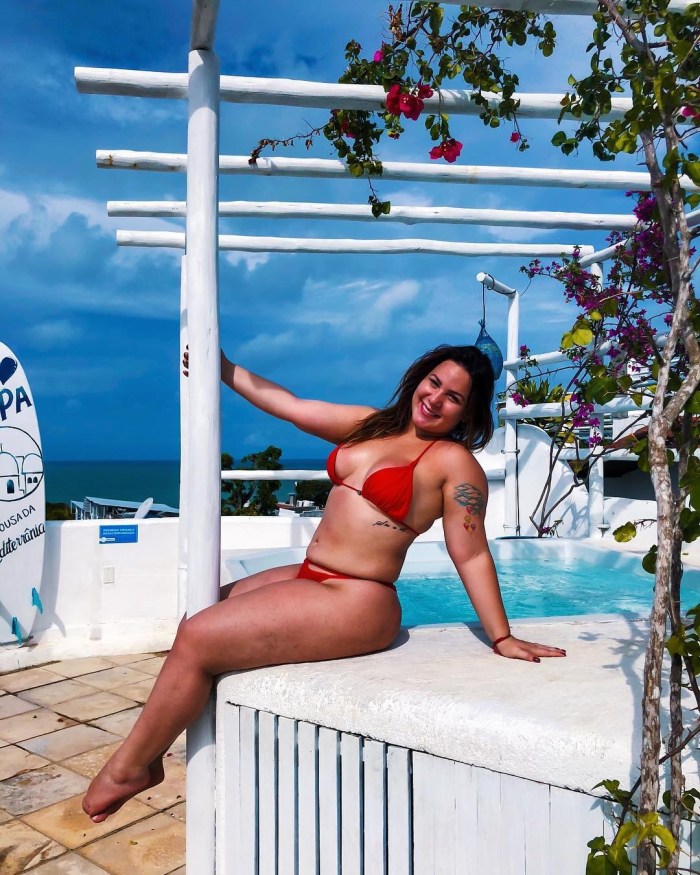 Klaudia Kelly (Claudia Kelly) in Bikini