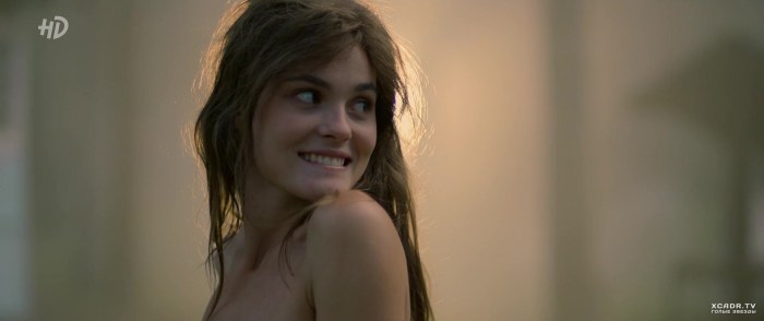 Angelina Strechina actress nude