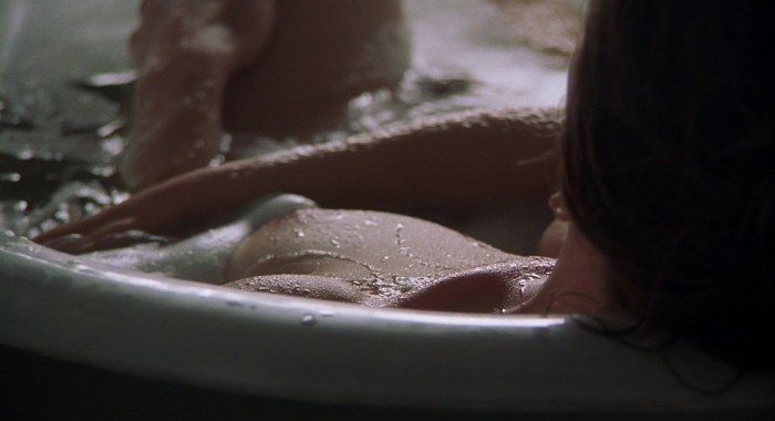 Diane Lane incorrect erotic scenes