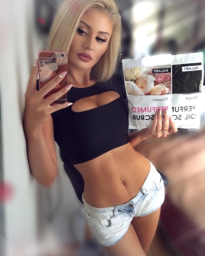 Tatyana Verevkina Adelina Tomhson